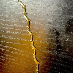 14kt delicate dolphin bracelet